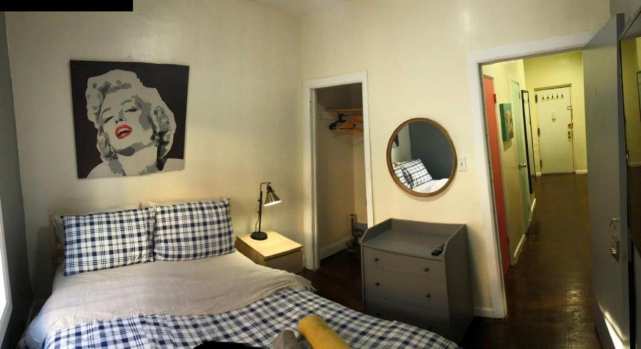 Private Room In A Shared Apartment 15 Minutes To Times Square! New York Esterno foto