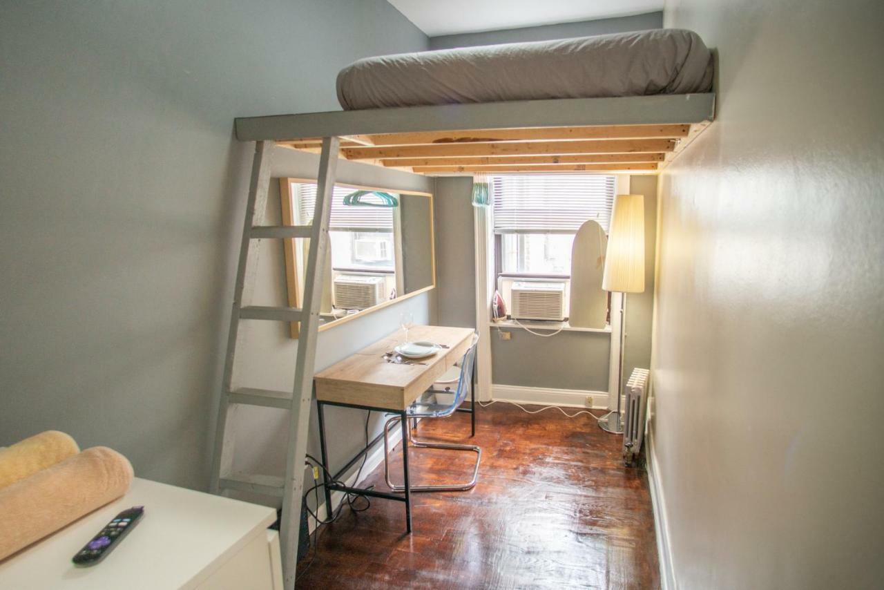 Private Room In A Shared Apartment 15 Minutes To Times Square! New York Esterno foto