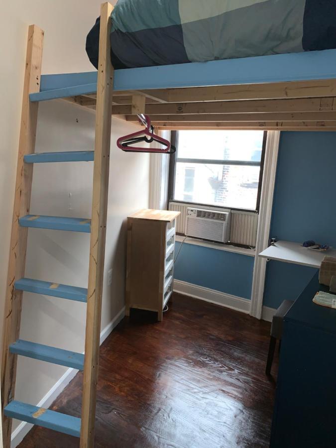 Private Room In A Shared Apartment 15 Minutes To Times Square! New York Esterno foto